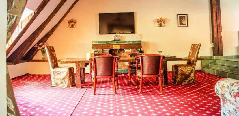 The Attic Apartment Brasov Ngoại thất bức ảnh