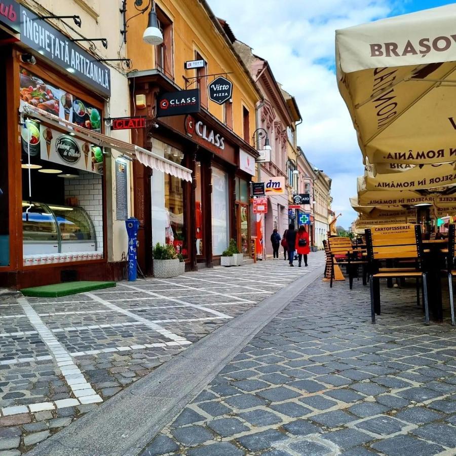 The Attic Apartment Brasov Ngoại thất bức ảnh
